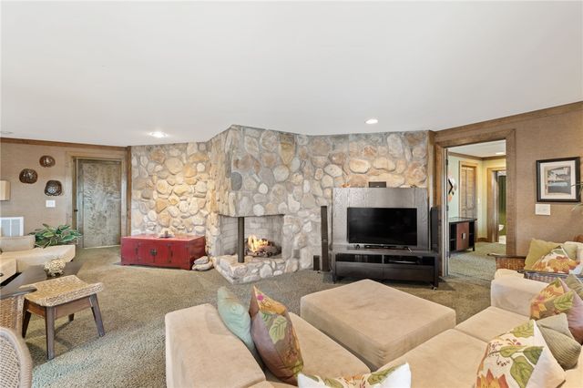 231 Perry Circle, Townville, SC 29689