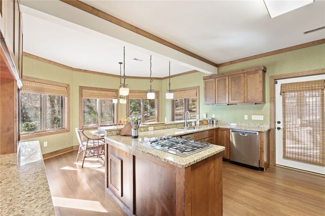 231 Perry Circle, Townville, SC 29689