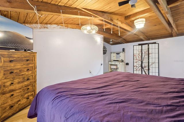 1208 DARCY ROAD, Lady Lake, FL 32159