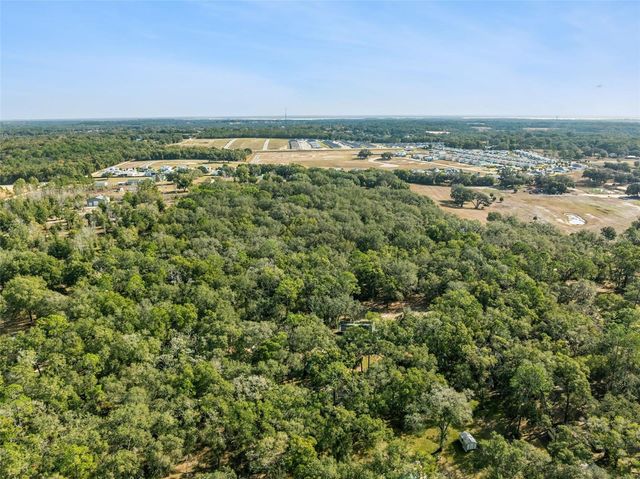 1208 DARCY ROAD, Lady Lake, FL 32159