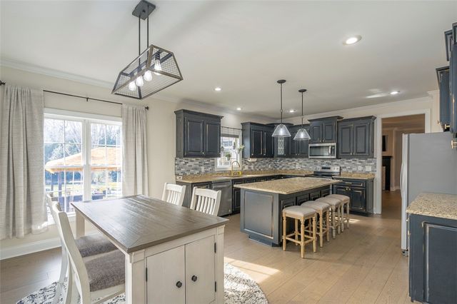 115 Hunting Meadow Drive, Williamston, SC 29697