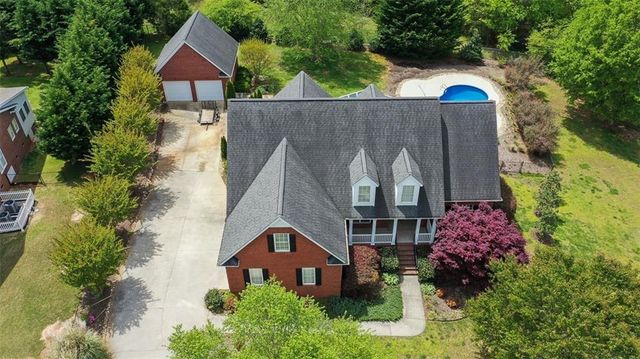 115 Hunting Meadow Drive, Williamston, SC 29697