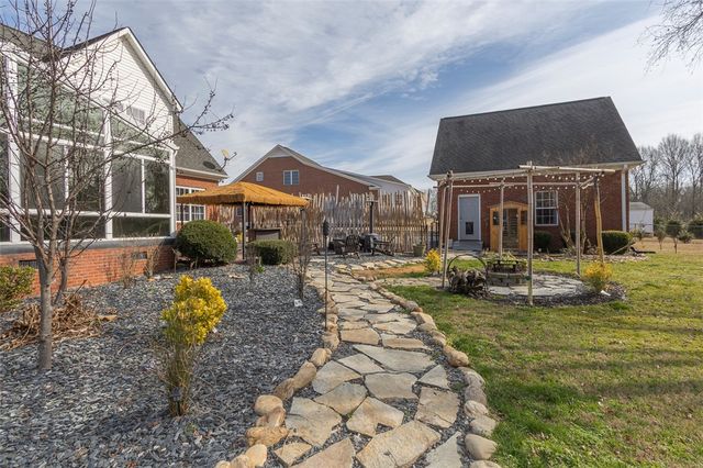 115 Hunting Meadow Drive, Williamston, SC 29697