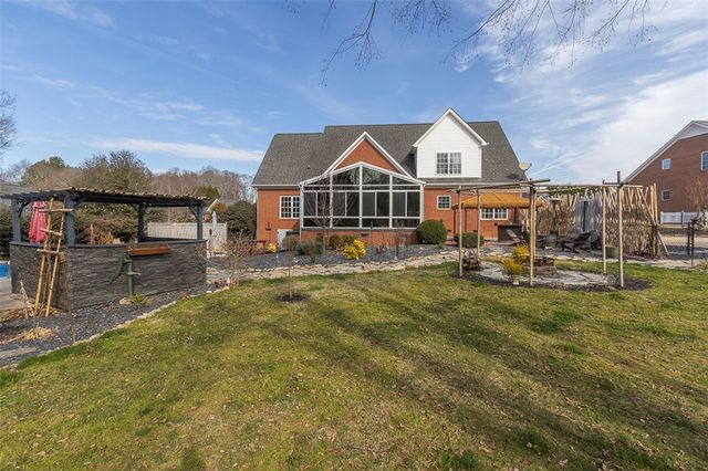 115 Hunting Meadow Drive, Williamston, SC 29697