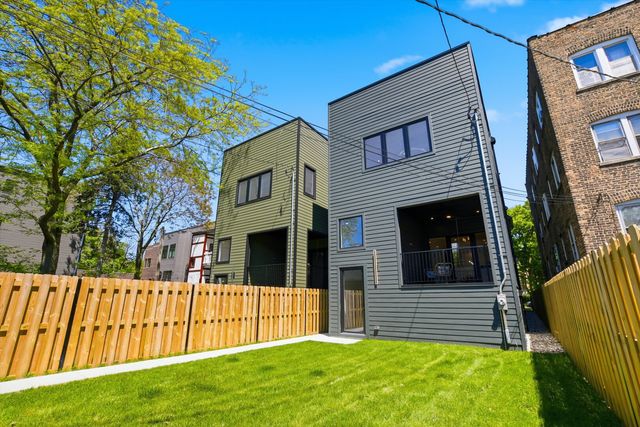 4442 N Greenview Avenue, Chicago, IL 60640