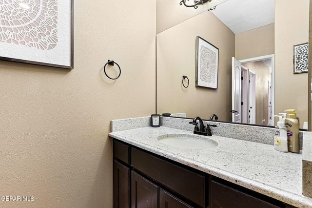 2244 Honour Point Place, El Paso, TX 79938