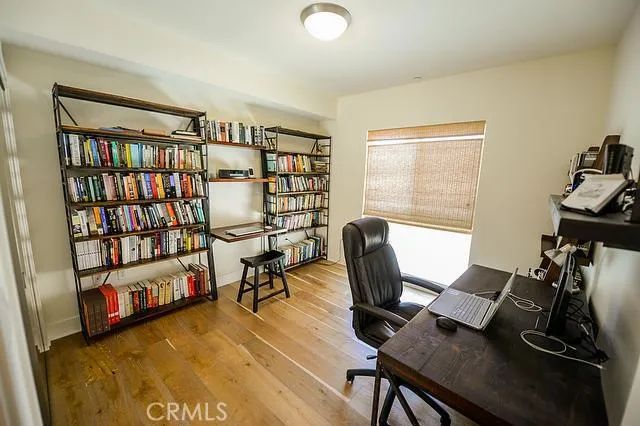 7133 Hawthorn Avenue 202, Hollywood, CA 90046