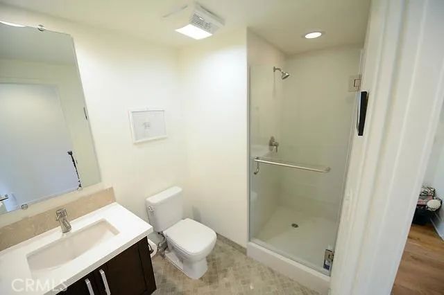 7133 Hawthorn Avenue 202, Hollywood, CA 90046