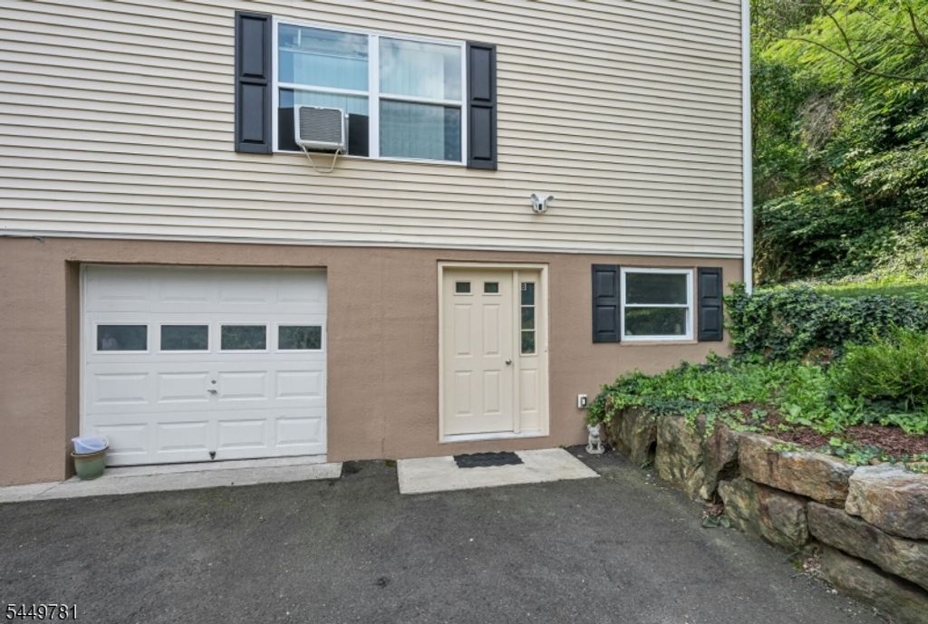 68 Greenwood Ave, Wanaque Boro, NJ 07420 — photo 5