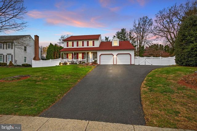 1707 CROSSFIELD DR, Lancaster, PA 17603