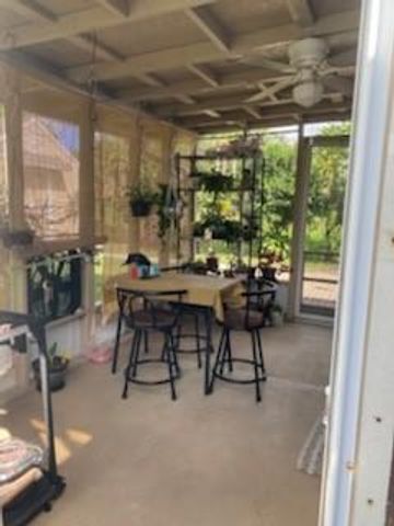 2000 Seminole Blvd, West Palm Beach, FL 33409