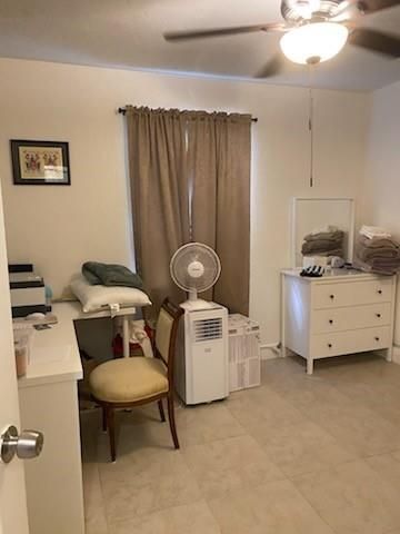 2000 Seminole Blvd, West Palm Beach, FL 33409