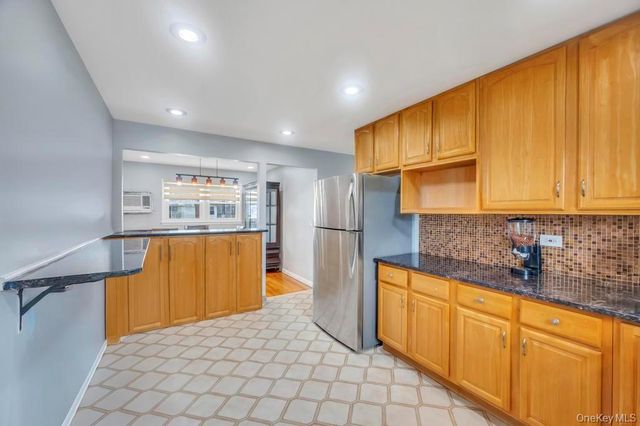 1316 Standard Avenue, Elmont, NY 11003