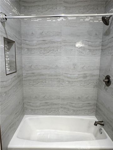 309 Falcon, Irvine, CA 92618