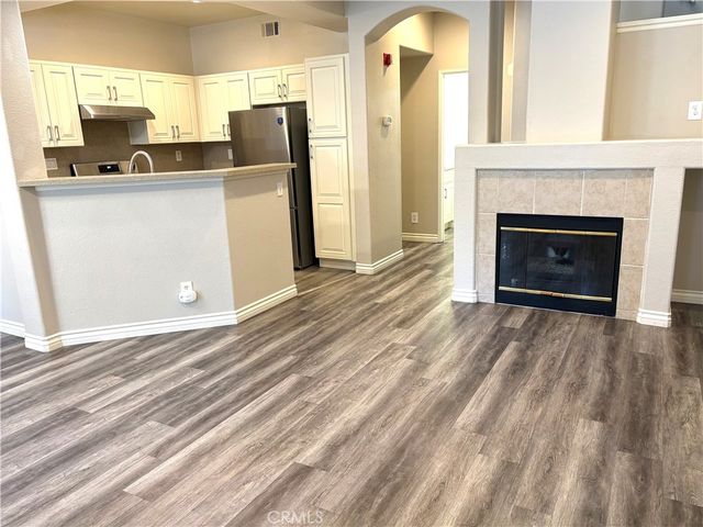 309 Falcon, Irvine, CA 92618