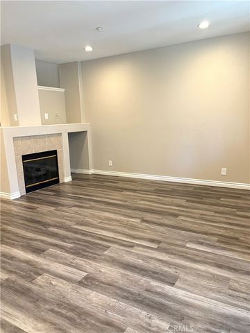 309 Falcon, Irvine, CA 92618