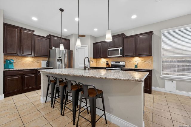 321 Silver Buckle, Schertz, TX 78154