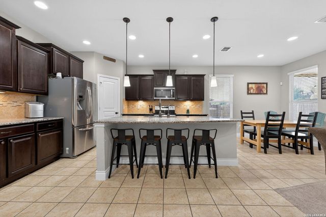 321 Silver Buckle, Schertz, TX 78154