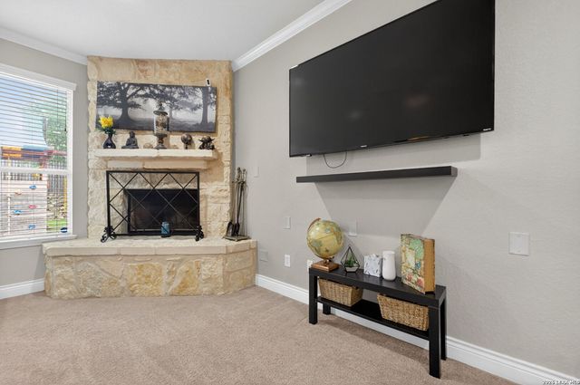 321 Silver Buckle, Schertz, TX 78154