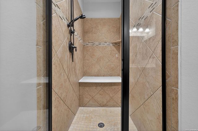 321 Silver Buckle, Schertz, TX 78154