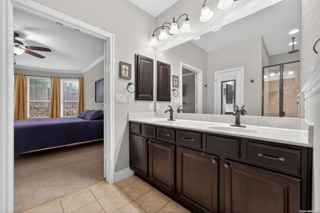 321 Silver Buckle, Schertz, TX 78154