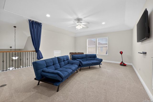 321 Silver Buckle, Schertz, TX 78154
