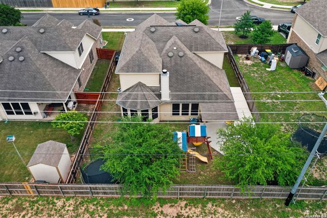 321 Silver Buckle, Schertz, TX 78154