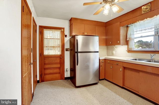 709 ERIE ST, Dauphin, PA 17018