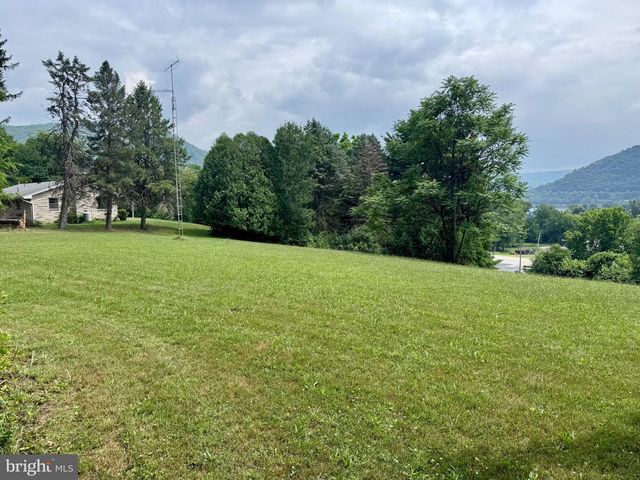 709 ERIE ST, Dauphin, PA 17018