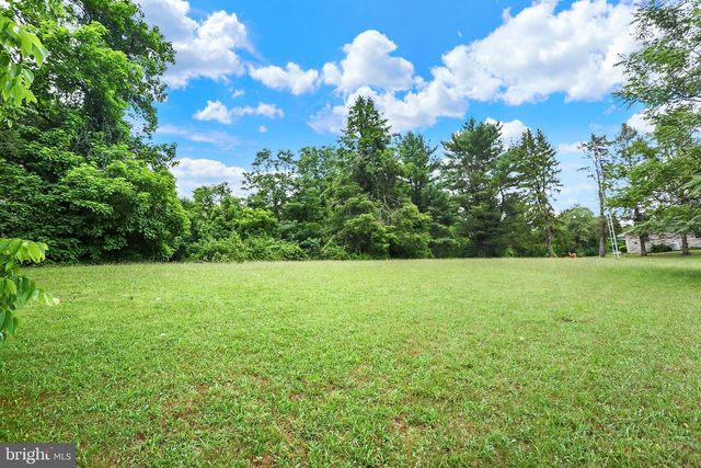 709 ERIE ST, Dauphin, PA 17018