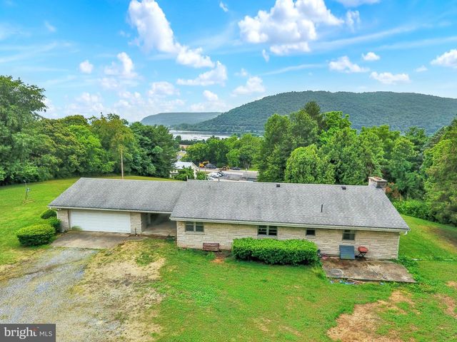 709 ERIE ST, Dauphin, PA 17018