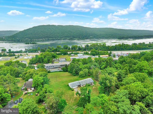 709 ERIE ST, Dauphin, PA 17018