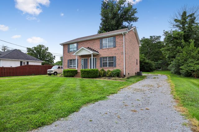 132 N Tarver Ave Apt B, Lebanon, TN 37087