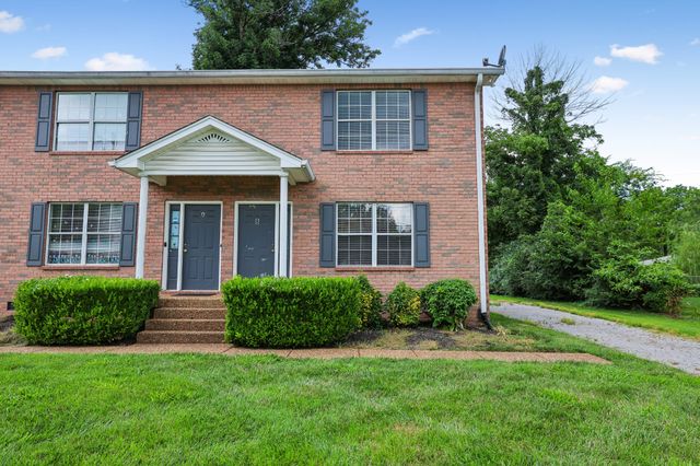 132 N Tarver Ave Apt B, Lebanon, TN 37087