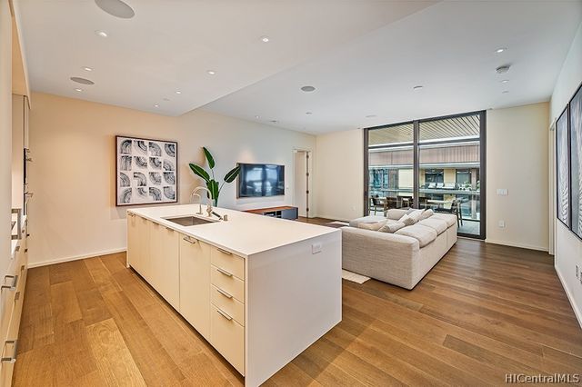 1388 Ala Moana Boulevard 8803, Honolulu, HI 96814