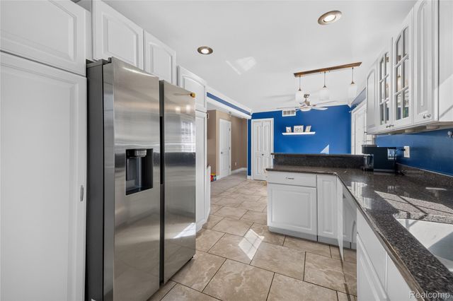13081 Cunningham Street, Southgate, MI 48195