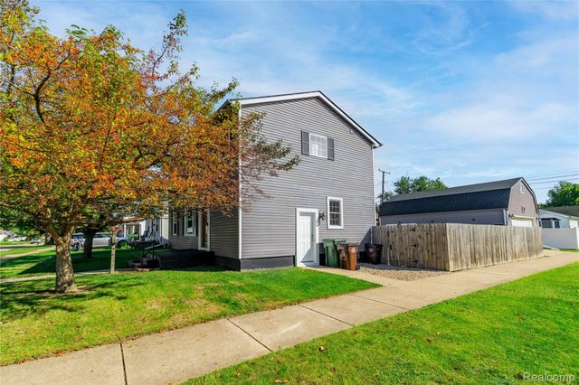 13081 Cunningham Street, Southgate, MI 48195