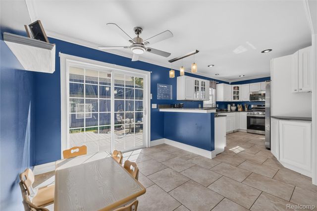 13081 Cunningham Street, Southgate, MI 48195