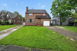 1139 Castleton Road, Cleveland Heights, OH 44121