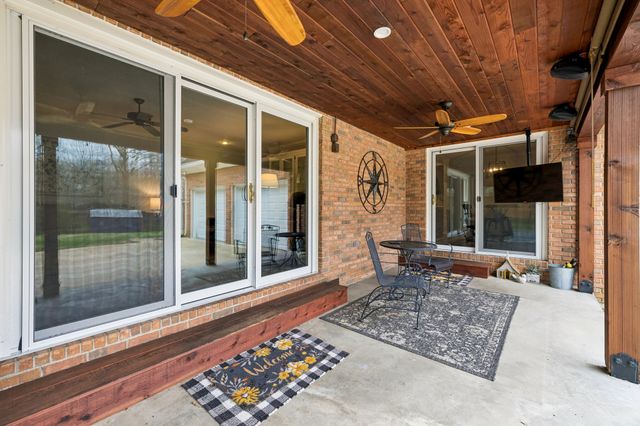 1141 John Sharp Rd, Columbia, TN 38401