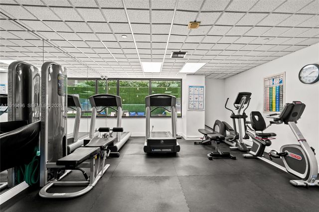 9455 Collins Ave 310, Surfside, FL 33154
