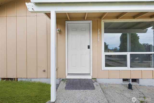 2026 E 36th Street, Tacoma, WA 98404