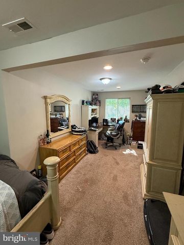 913 HAMPTON WAY, Williamstown, NJ 08094
