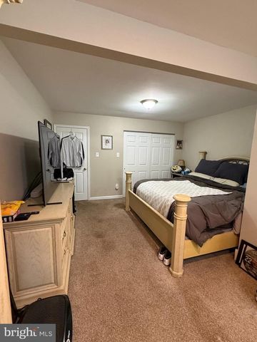 913 HAMPTON WAY, Williamstown, NJ 08094