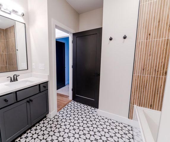 4550 N Sandkey St., Wichita, KS 67204