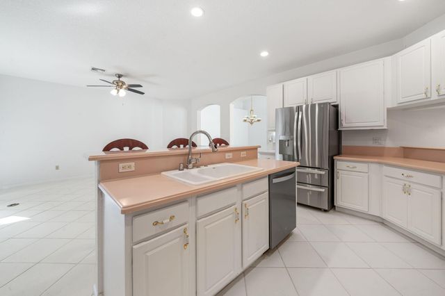 6677 Southport Drive, Boynton Beach, FL 33472