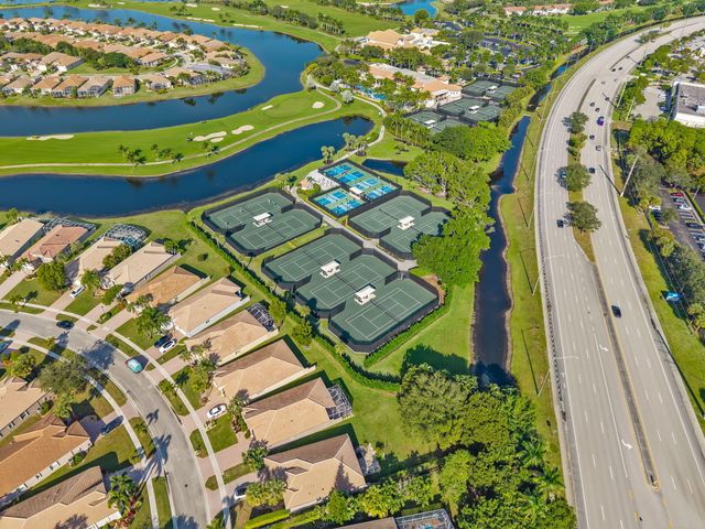 6677 Southport Drive, Boynton Beach, FL 33472