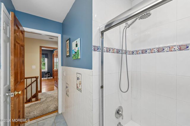 54 Howland Road, Middletown, NJ 07748
