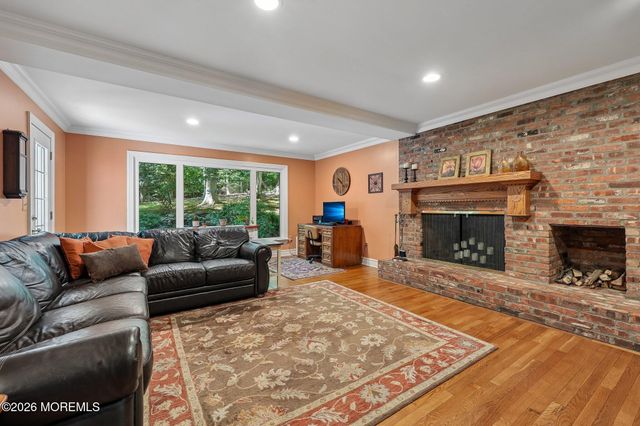 54 Howland Road, Middletown, NJ 07748