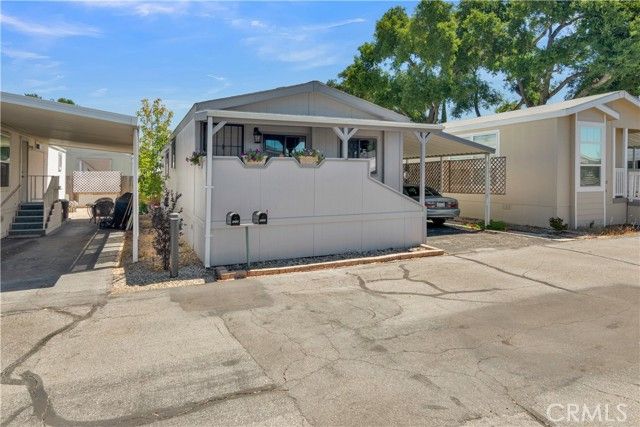 1215 El Camino Real 61, Atascadero, CA 93422